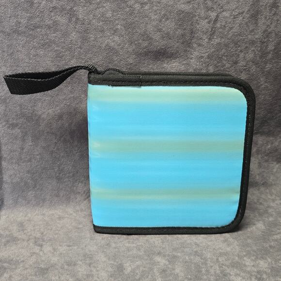 Blue Iridescent Rainbow CD Carrying Case Holds 24 Music CD's DVD Movies - Picture 1 of 10